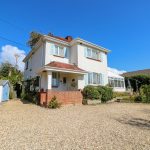 Totland Bay Luxury Villa Staycations
