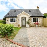 Isle of Wight pets Free Staycations
